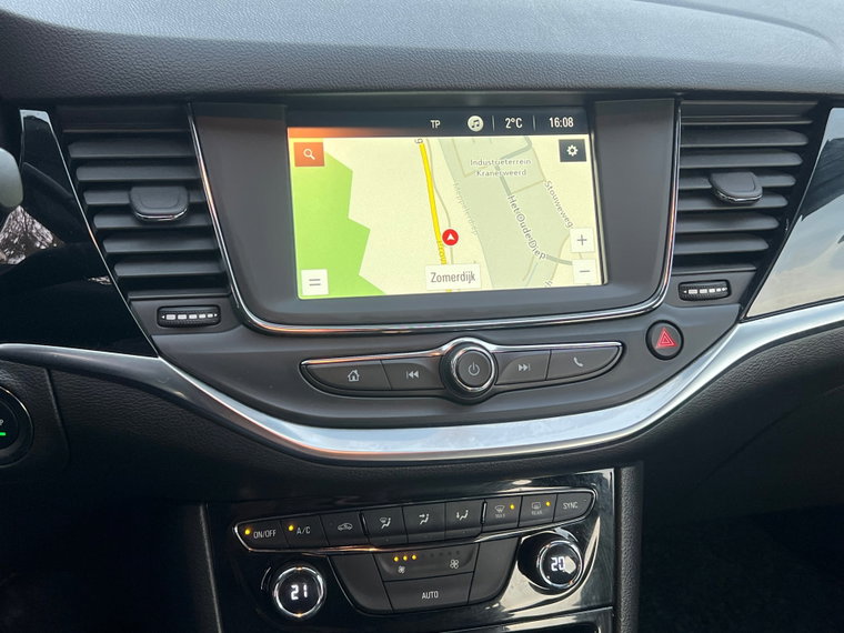 Vehicle Image 22