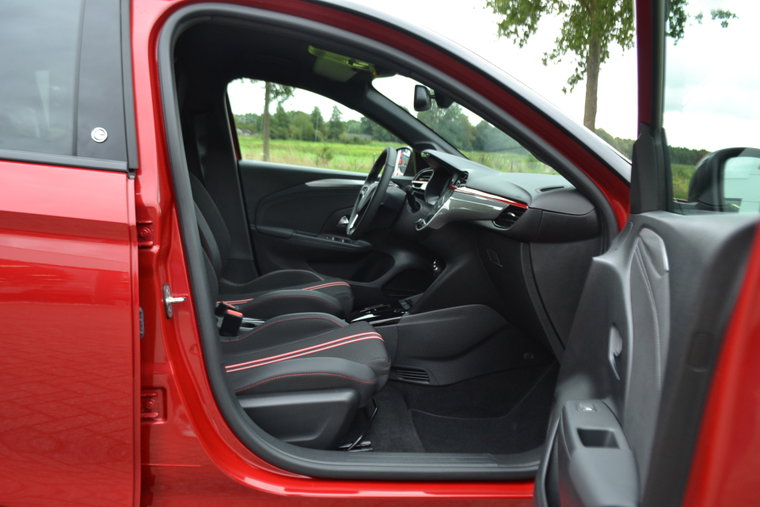 Vehicle Image 14