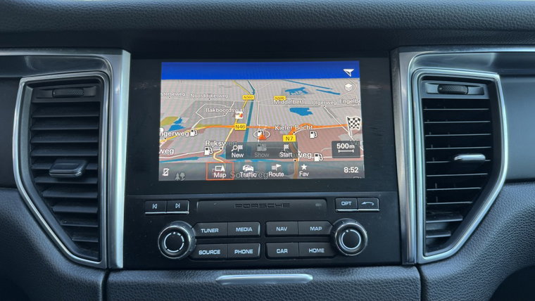 Vehicle Image 22