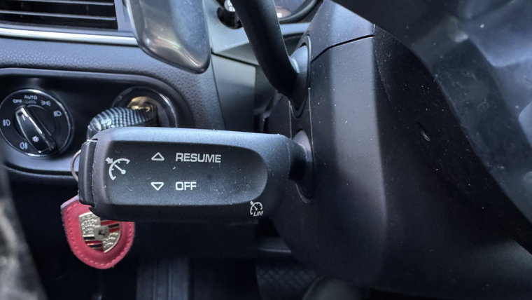 Vehicle Image 24