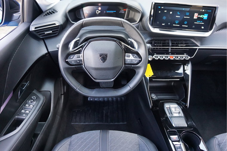 Vehicle Image 40