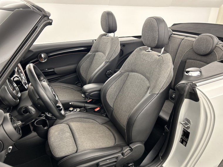 Vehicle Image 45