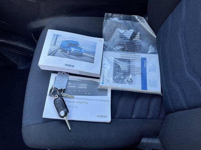 Vehicle Image 39