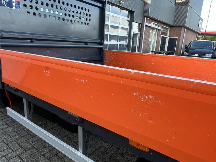 Vehicle Image 41