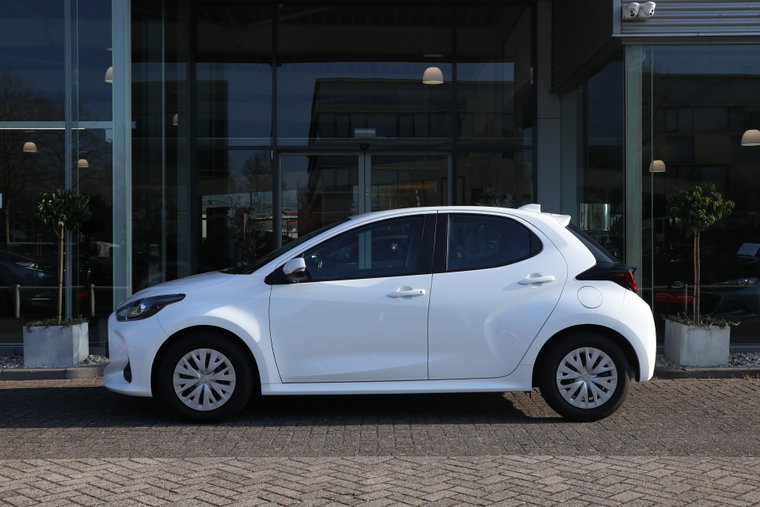 Vehicle Image 13