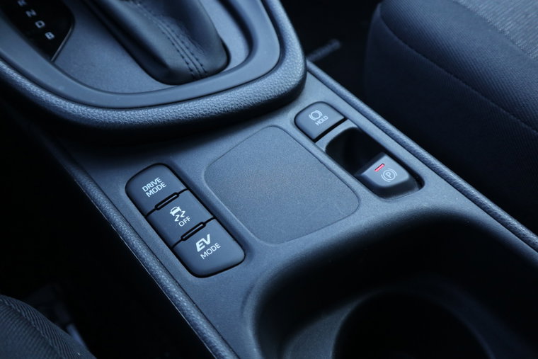 Vehicle Image 24