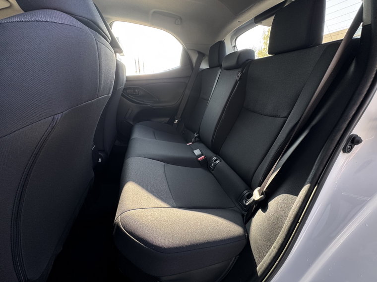 Vehicle Image 35