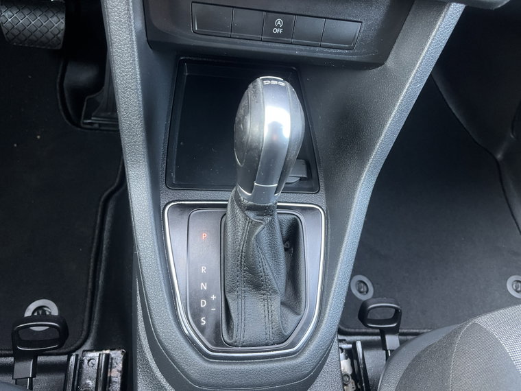 Vehicle Image 27