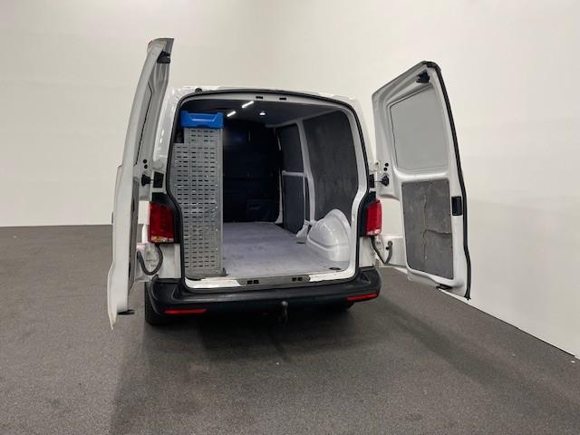 Vehicle Image 33
