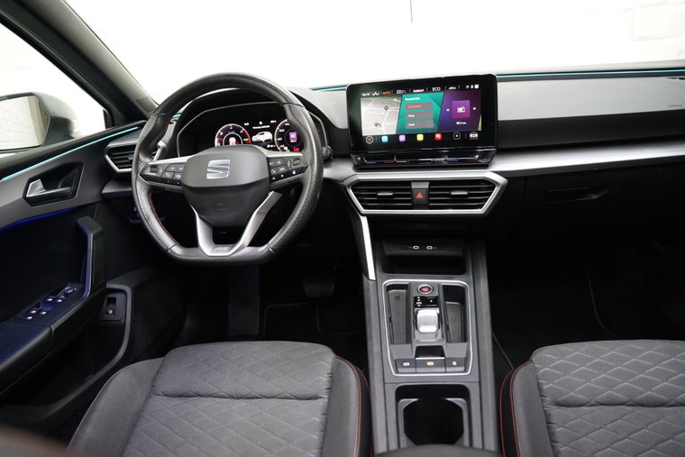 Vehicle Image 37