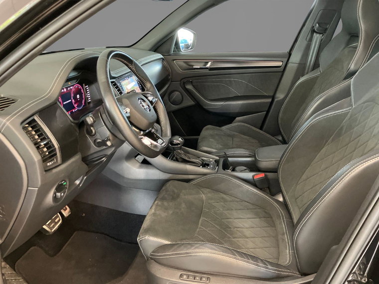 Vehicle Image 17
