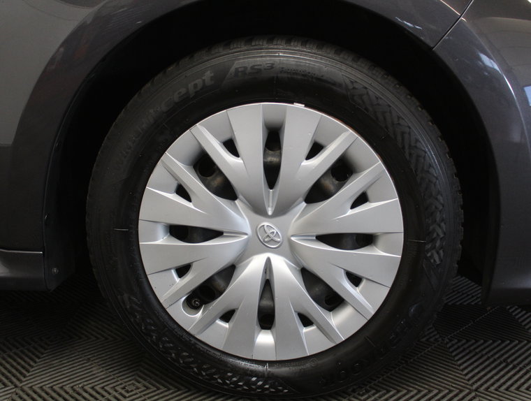 Vehicle Image 17