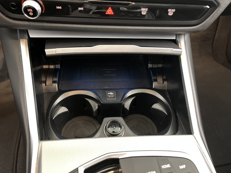 Vehicle Image 27