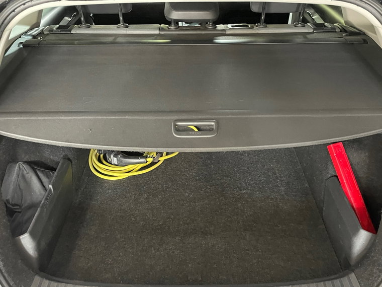 Vehicle Image 33