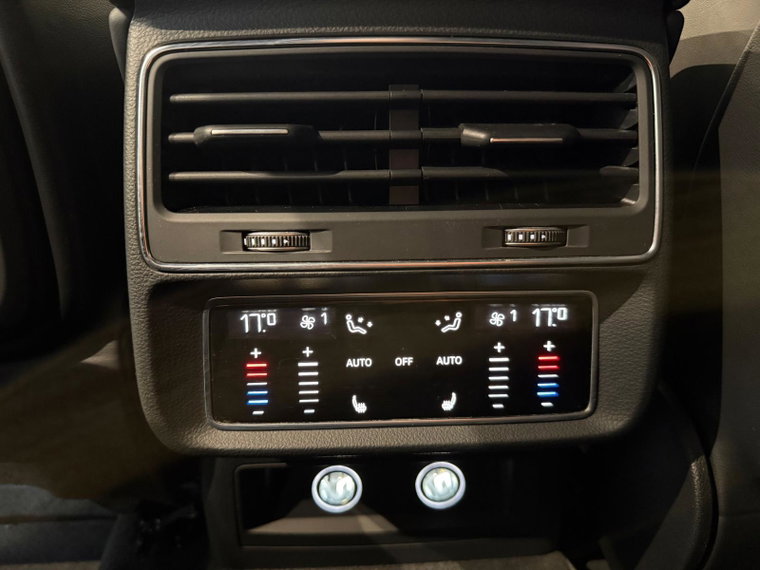 Vehicle Image 41