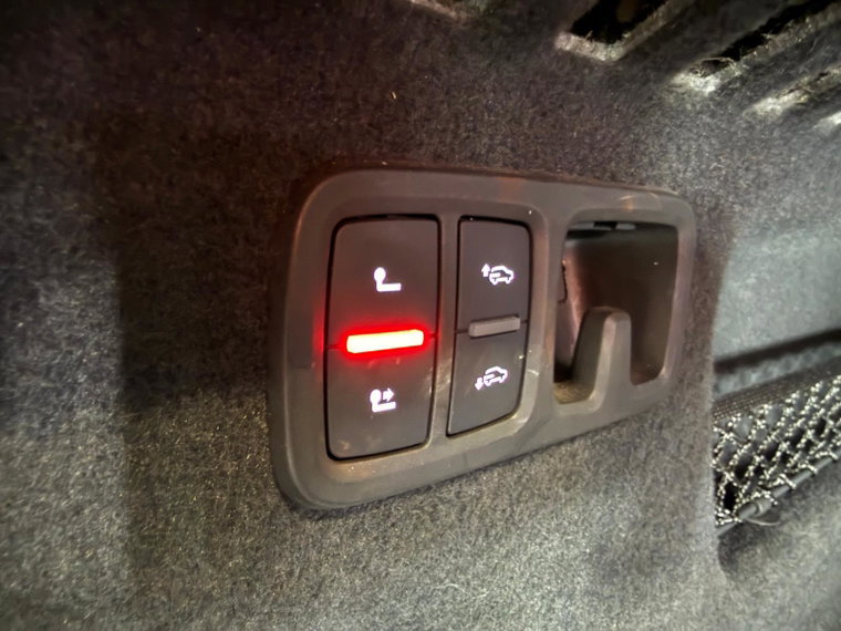 Vehicle Image 46