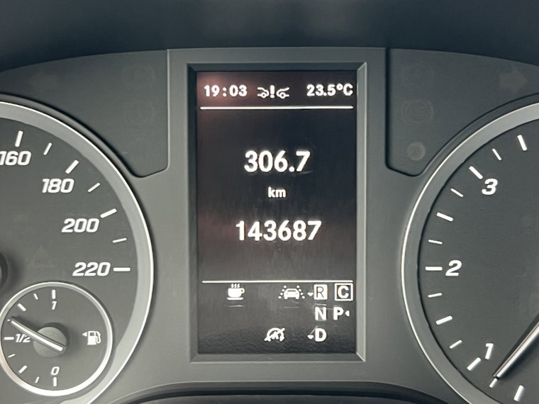 Vehicle Image 38