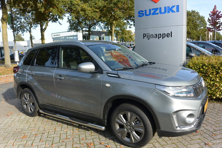 Vehicle Image 8