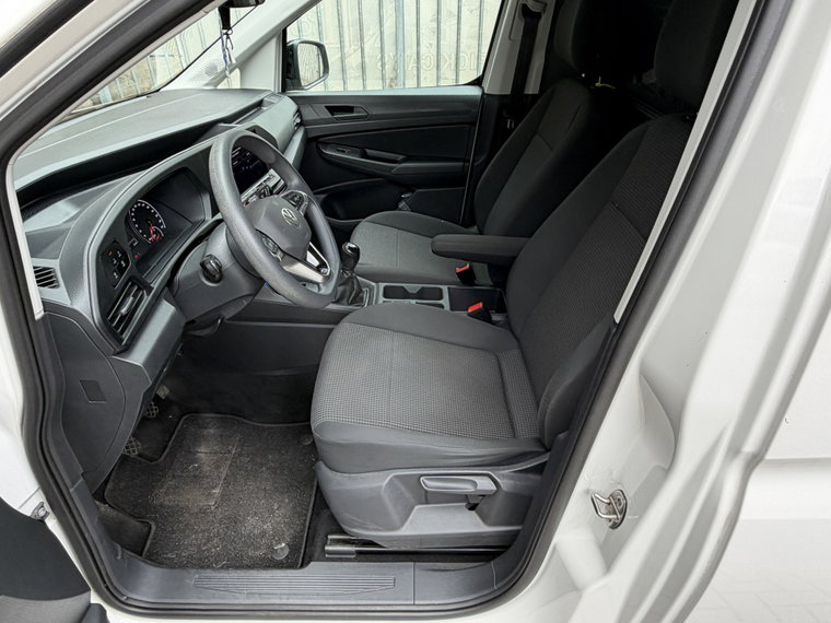 Vehicle Image 33