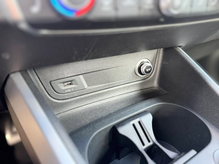 Vehicle Image 23