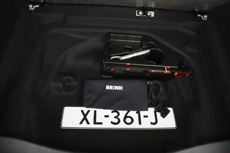 Vehicle Image 29