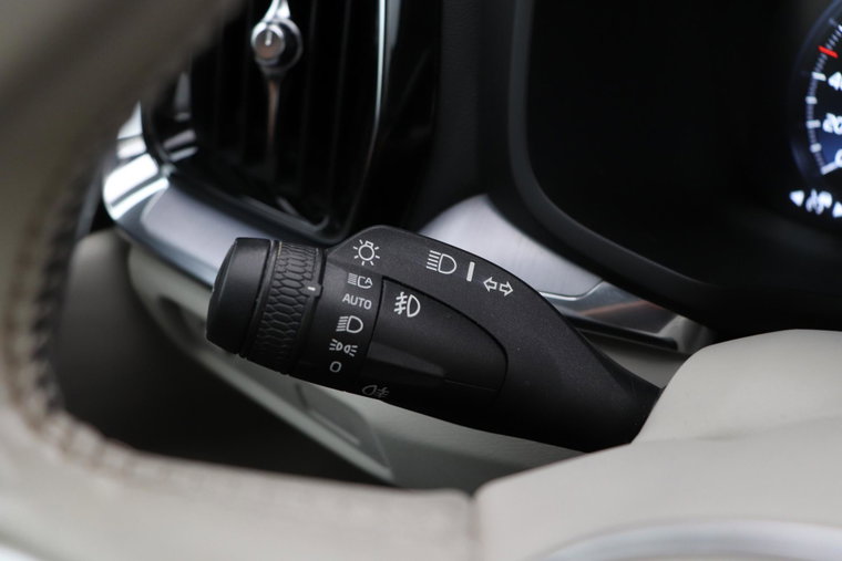 Vehicle Image 40