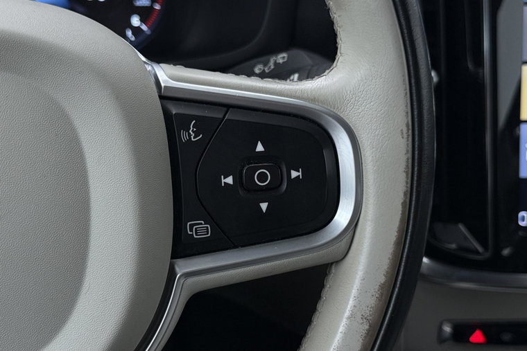 Vehicle Image 41