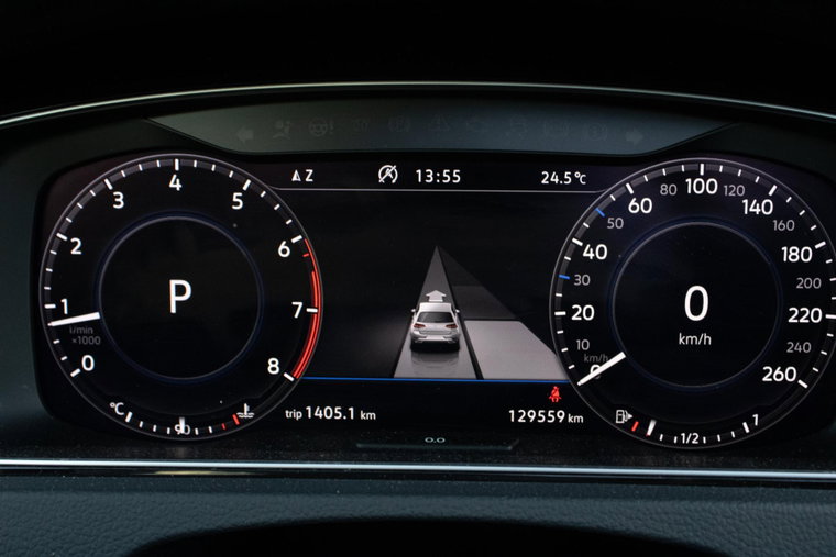 Vehicle Image 13