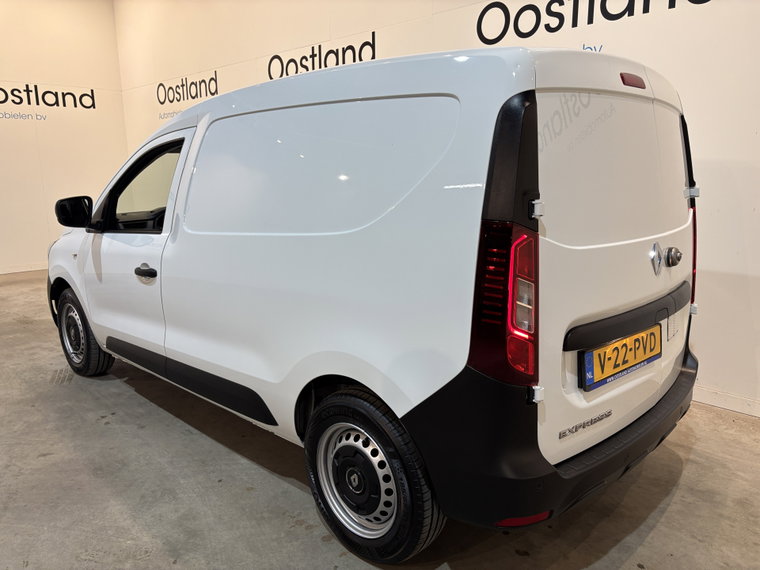 Vehicle Image 23