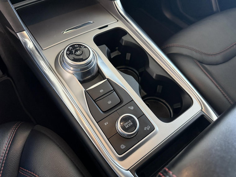 Vehicle Image 38