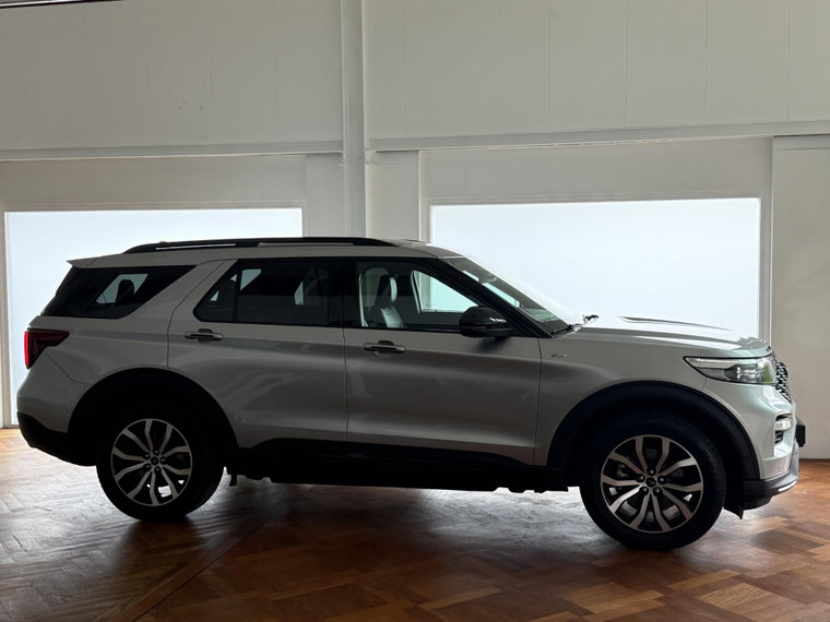 Vehicle Image 50