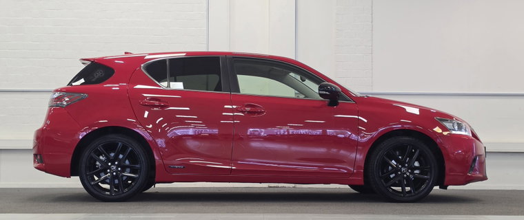 Vehicle Image 4
