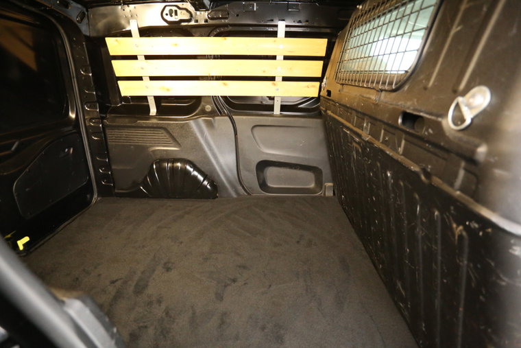 Vehicle Image 22