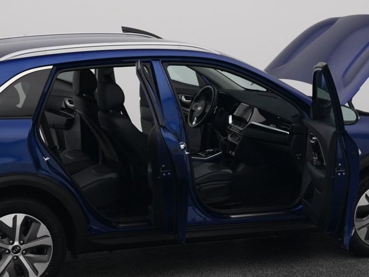 Vehicle Image 35