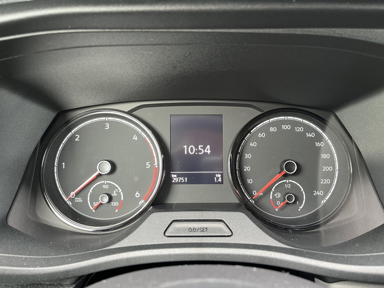 Vehicle Image 38
