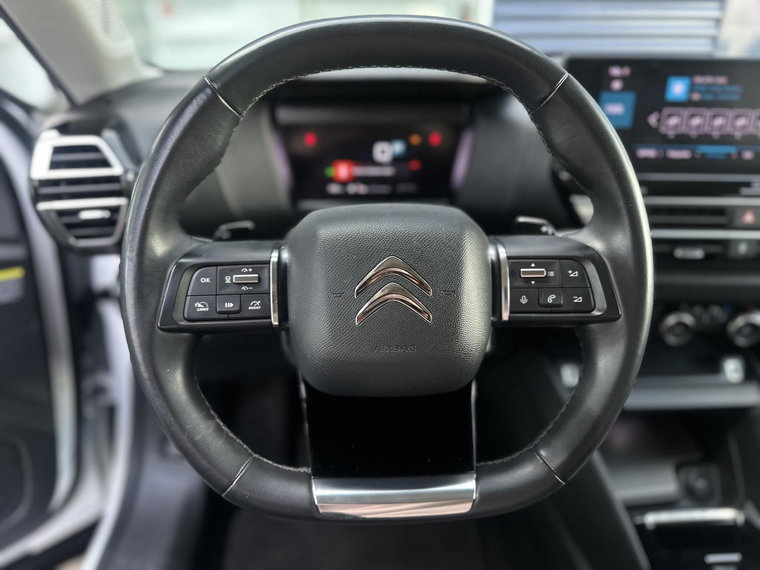 Vehicle Image 33