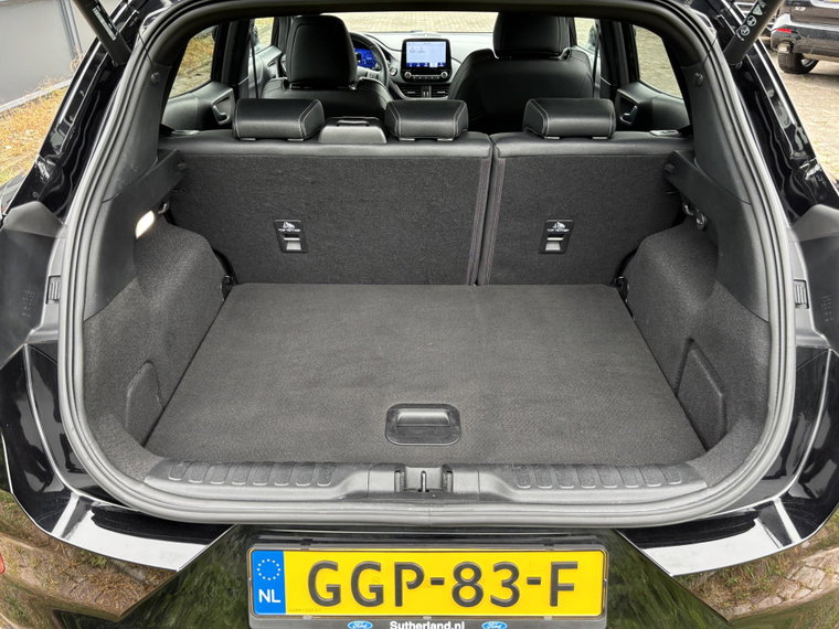 Vehicle Image 26
