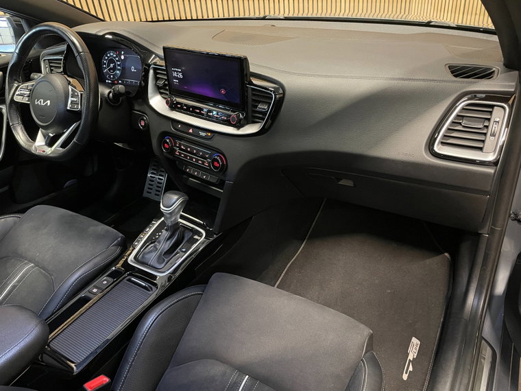 Vehicle Image 31