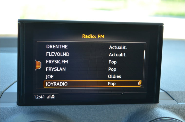 Vehicle Image 27