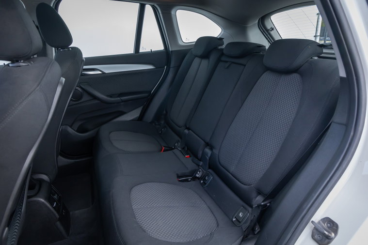 Vehicle Image 36