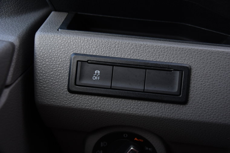 Vehicle Image 28