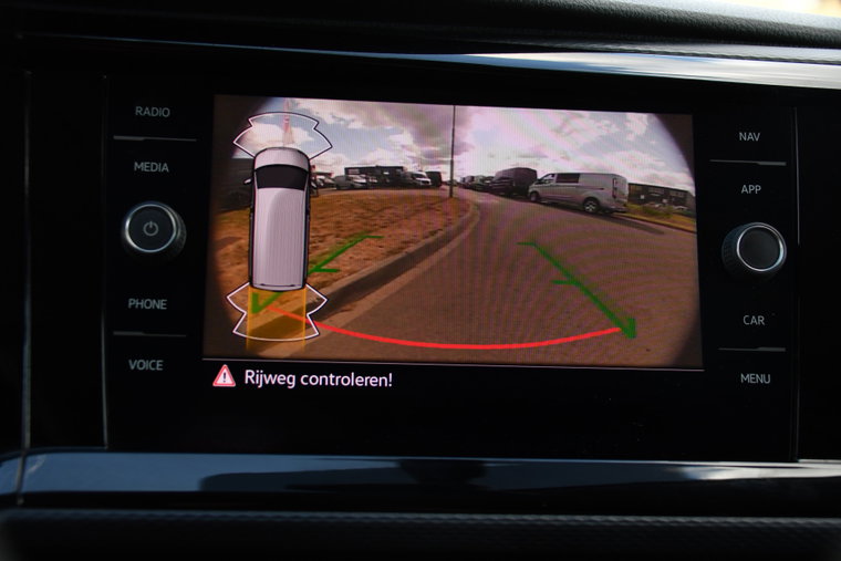 Vehicle Image 30