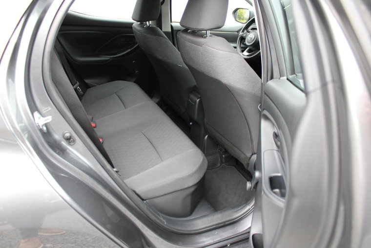 Vehicle Image 13