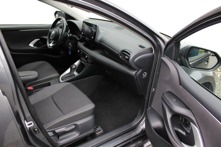 Vehicle Image 14