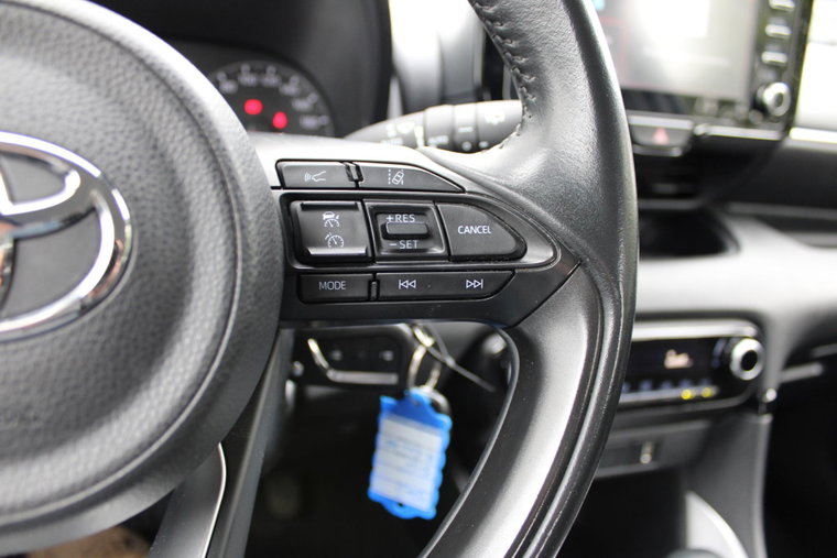 Vehicle Image 22