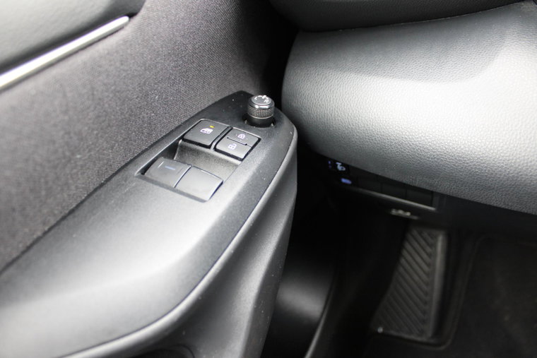 Vehicle Image 23