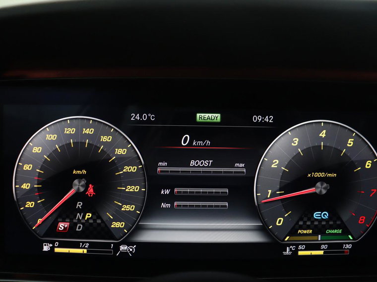 Vehicle Image 30
