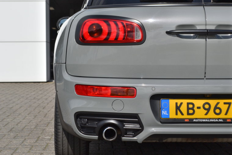 Vehicle Image 39