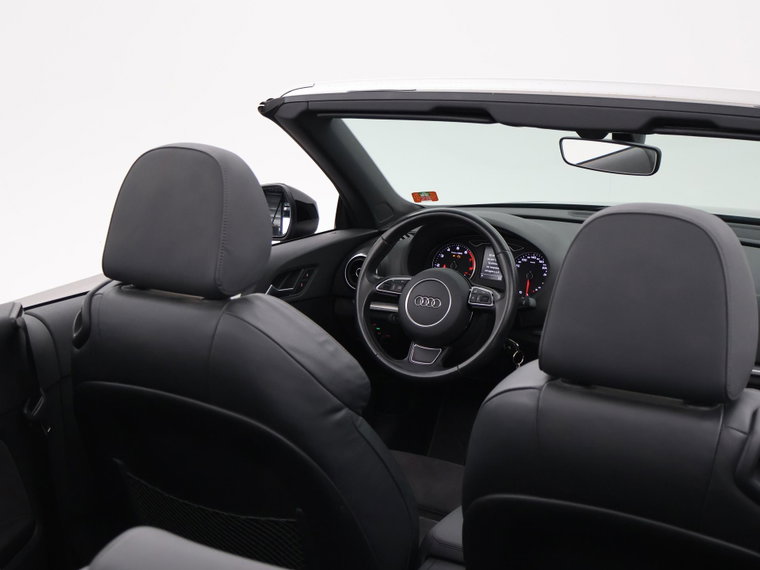 Vehicle Image 37
