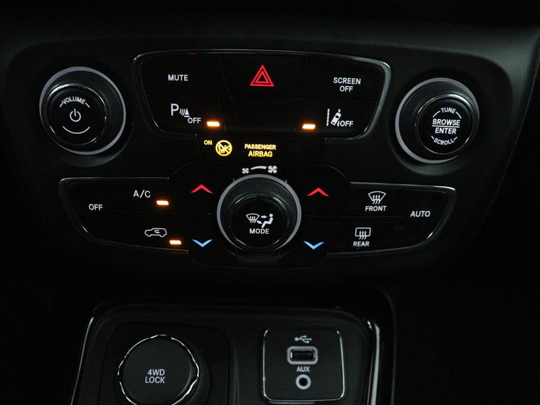 Vehicle Image 31
